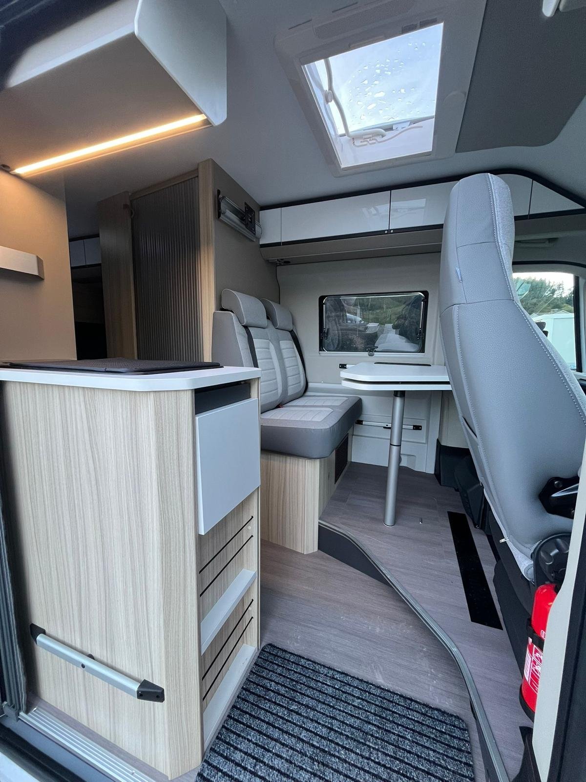 Interior de autocaravana