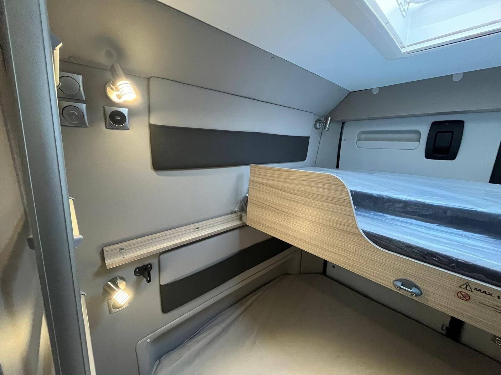 Interior de autocaravana